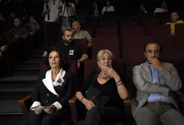 Safa Önal son yolculuğuna uğurlandı